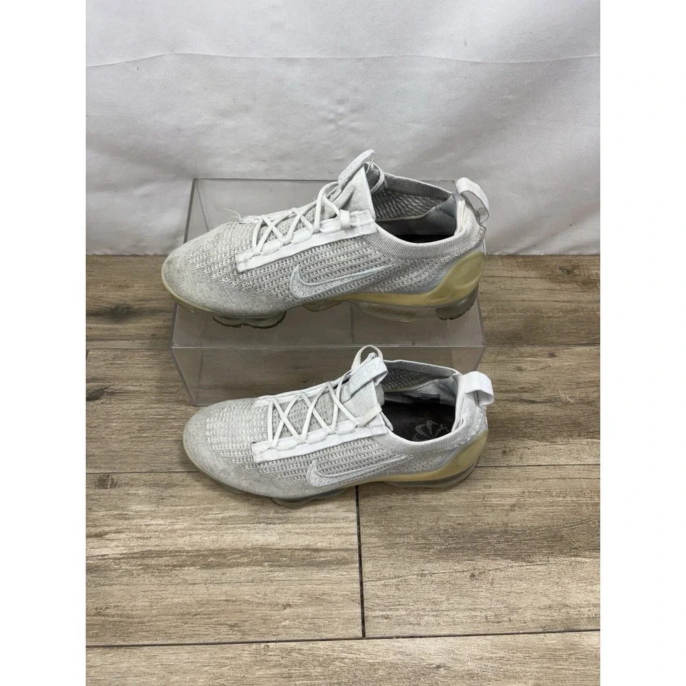 Nike Air VaporMax 2021‎ FK White Grey Flyknit Running Shoes DC4112-100 Womens 11